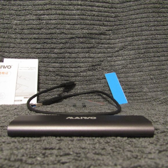 MAIWO External USB C Hard Drive Enclosure Adapter for M.2 NVME - Picture 3 of 7